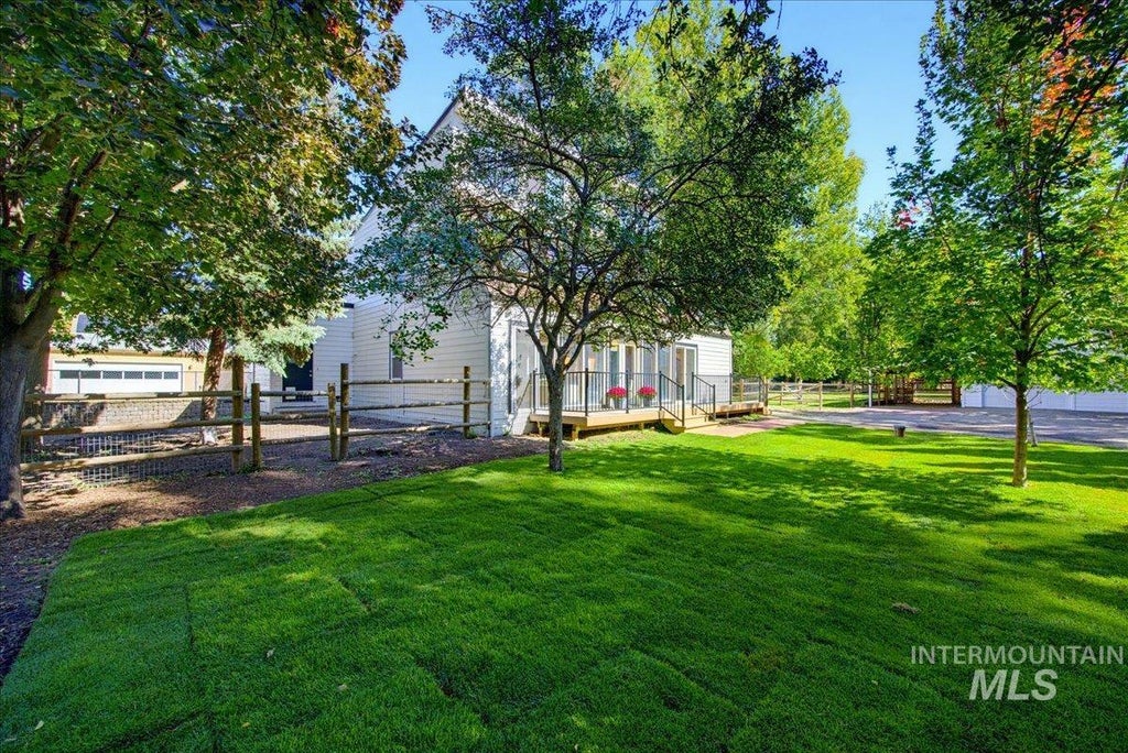 Photo of 3718 N Collister Dr, Boise, ID 83703 (MLS # 99002664)