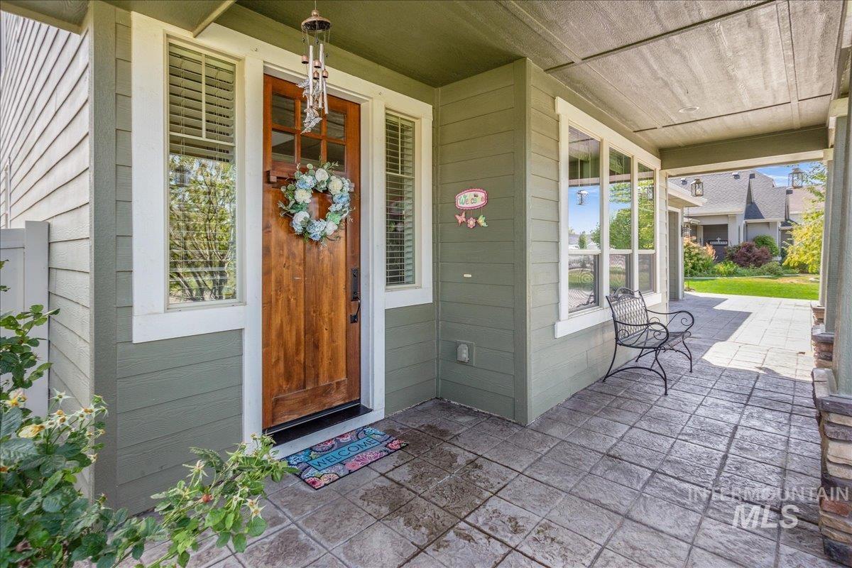 Entrance to property with a porch