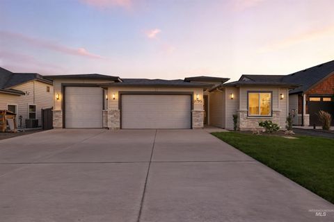 2095 W Ibis Drive Nampa ID 83686