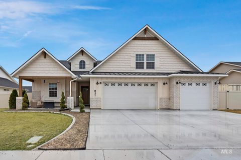 Photo of 827 Mossview Ave, Twin Falls, ID 83301 (MLS # 98977588)