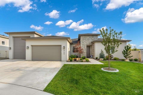 Photo of 9123 W Patmore Ct, Star, ID 83669 (MLS # 98997823)