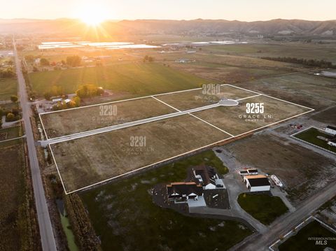 Photo of 3251 Grace Lane, Emmett, ID 83617 (MLS # 98967201)