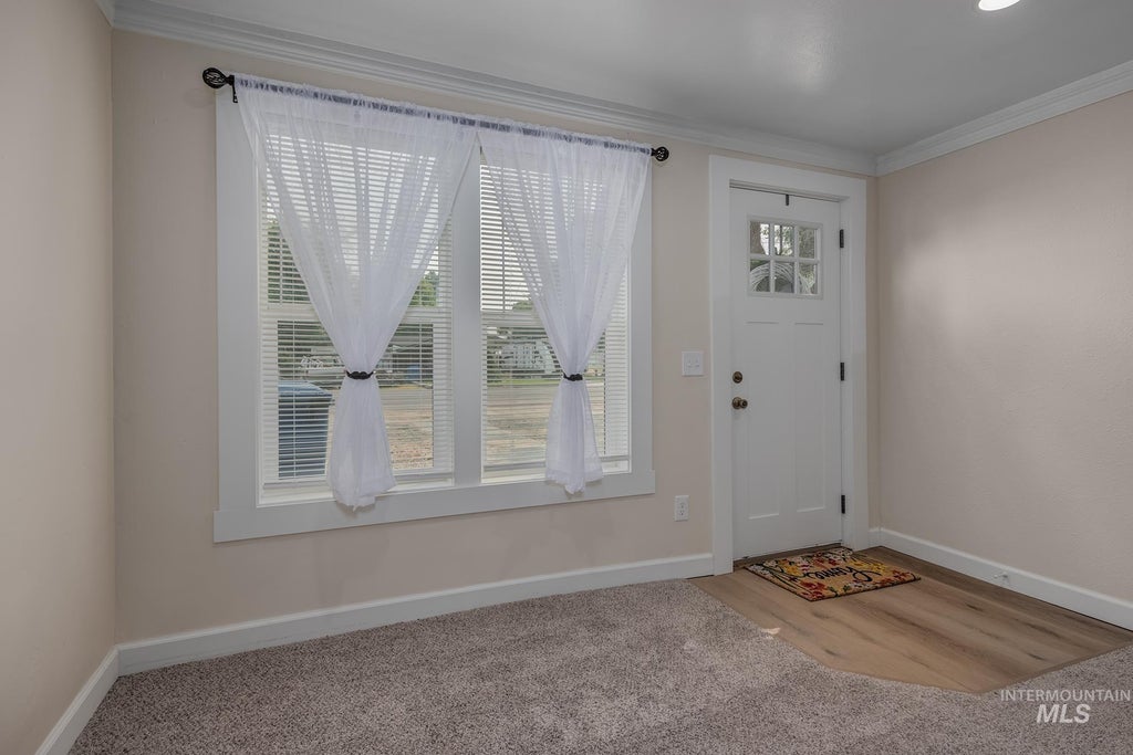Photo of 1401 3rd Avenue S AVE, Payette, ID 83661 (MLS # 98997214)