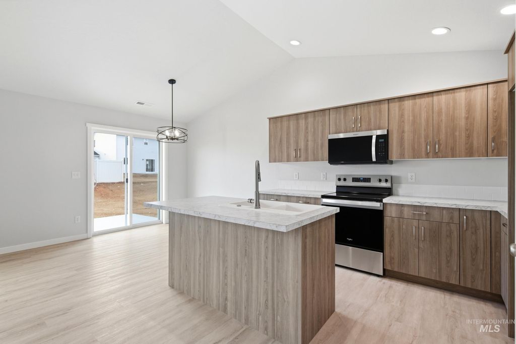Photo of 16650 N Shorthorn Lp, Nampa, ID 83651 (MLS # 98986303)