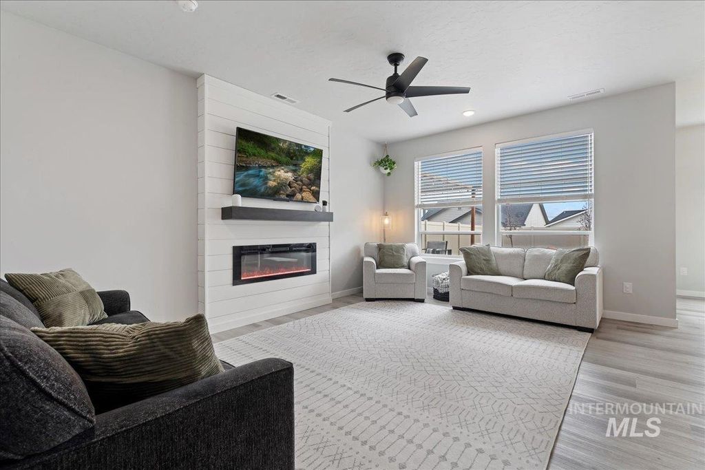 Photo of 5051 W Lesina St, Meridian, ID 83646 (MLS # 98973215)