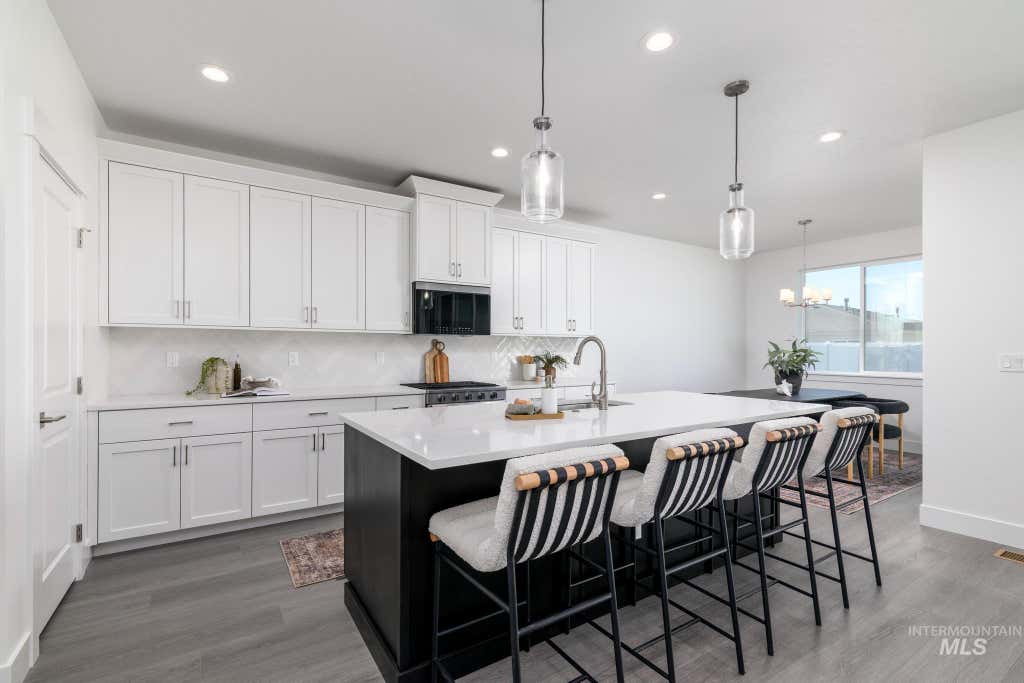 Photo of 1189 W Grassland St, Middleton, ID 83644 (MLS # 98991080)