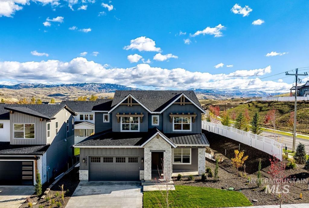 Photo of 9106 W River Otter Dr, Boise, ID 83614 (MLS # 98984994)