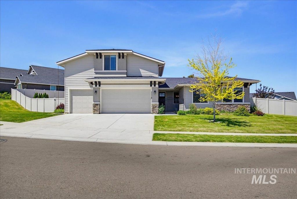 Photo of 11116 W Brett Drive, Nampa, ID 83686 (MLS # 98986131)