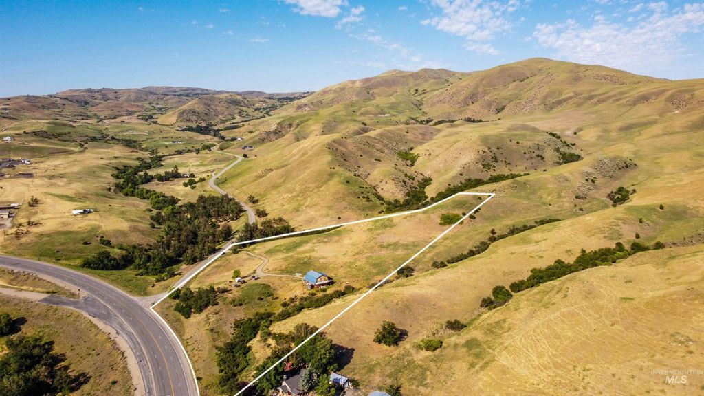 Photo of 442 Old Hwy 55, Horseshoe Bend, ID 83629 (MLS # 98954592)