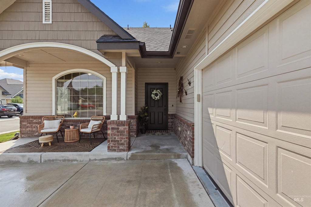 Photo of 6784 E Greens DR, Nampa, ID 83687 (MLS # 98996761)