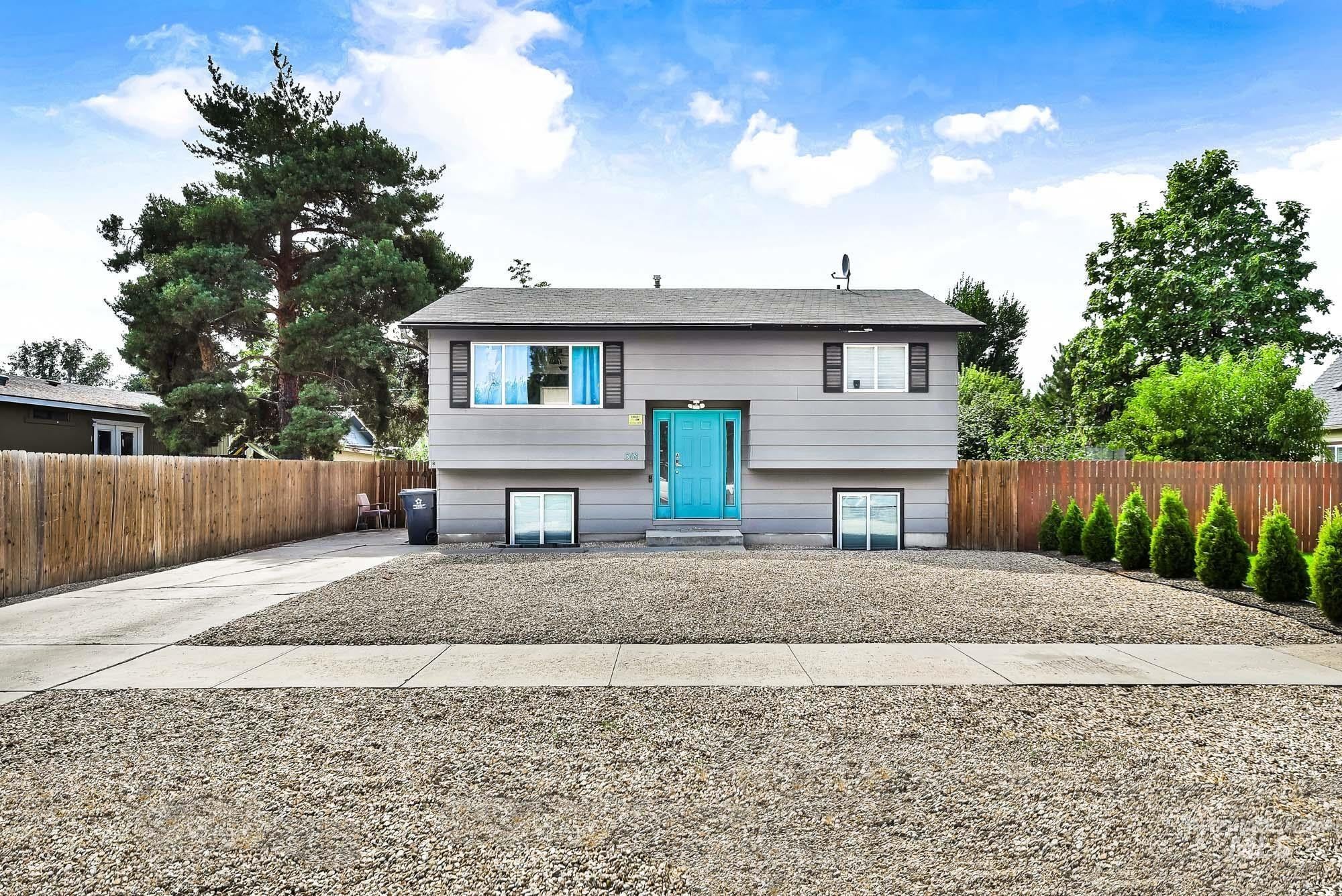 518 E Denver