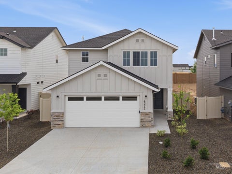 Photo of 2058 S Summerson Way, Meridian, ID 83642 (MLS # 99000969)
