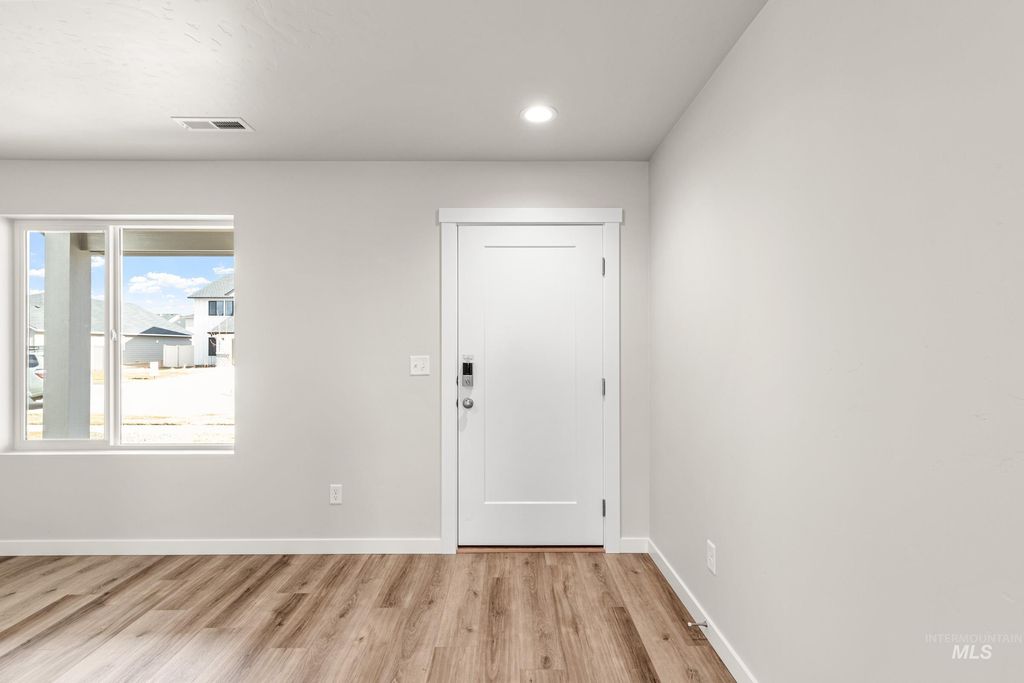 Photo of 8405 S Tyrion Way, Kuna, ID 83634 (MLS # 98983721)