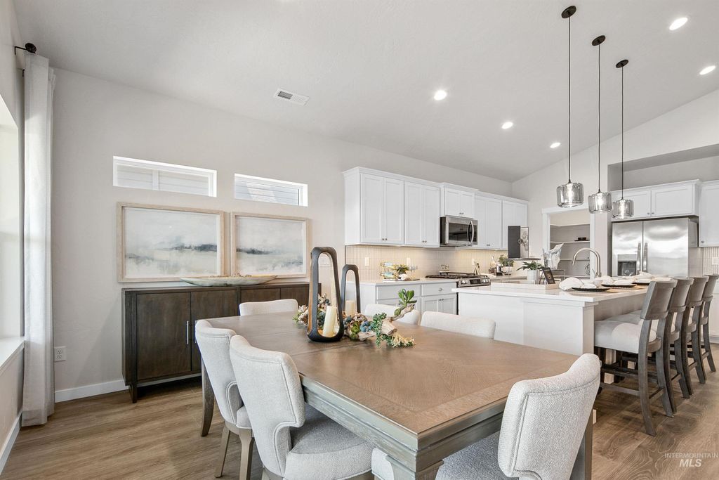 Photo of 1587 Kinsale St, Middleton, ID 83644 (MLS # 98979372)