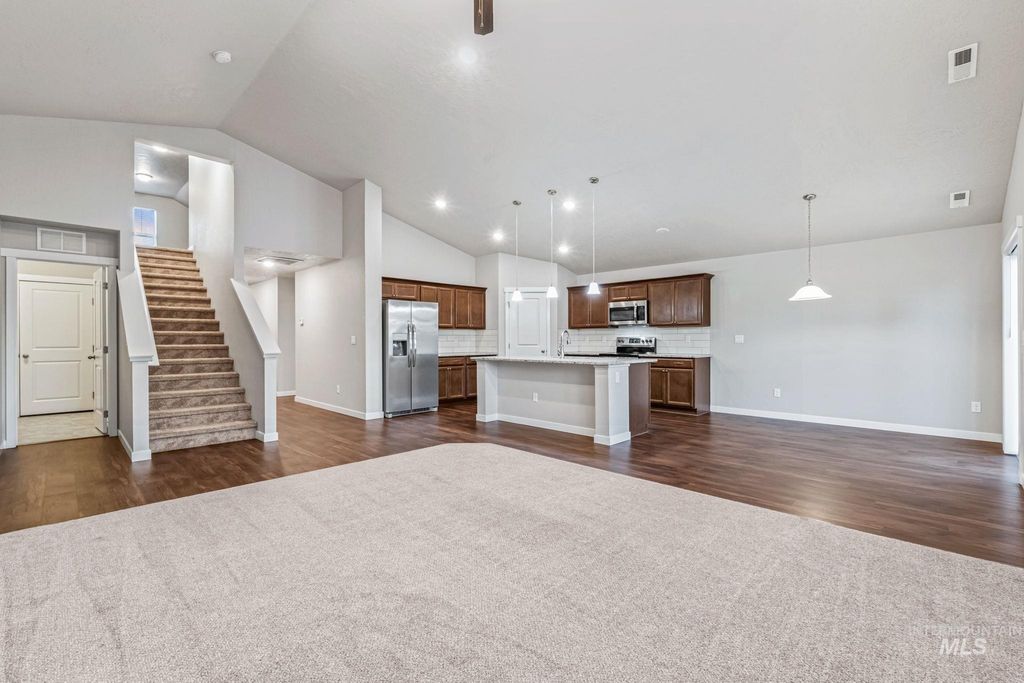 Photo of 15837 N N Limestone Way, Nampa, ID 83651 (MLS # 98965953)