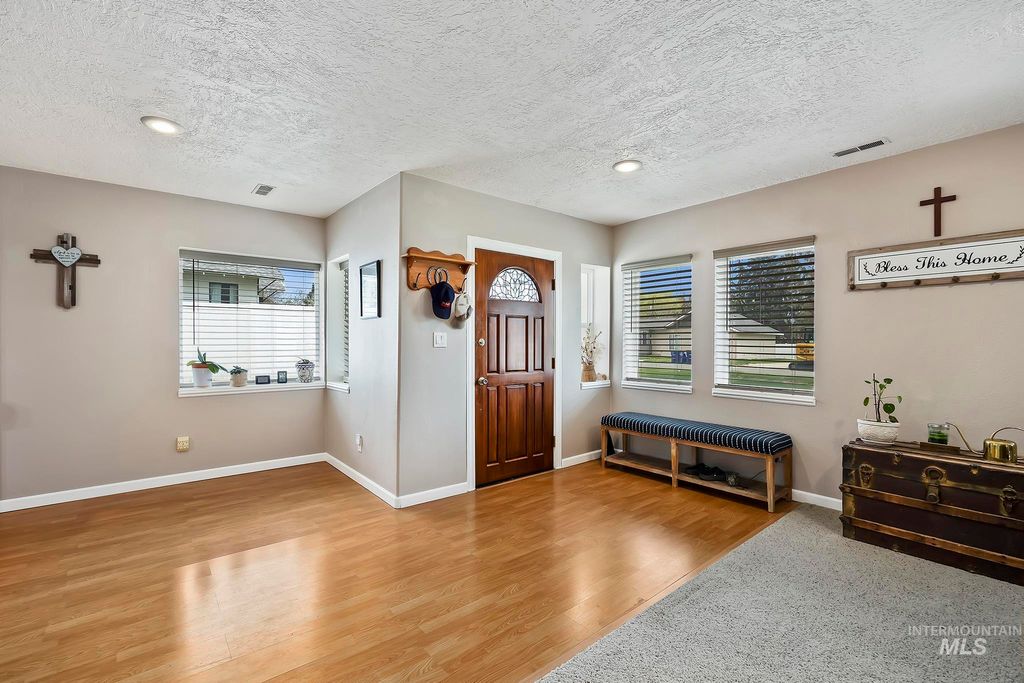 Photo of 704 E Avenue D, Jerome, ID 83338 (MLS # 98980482)