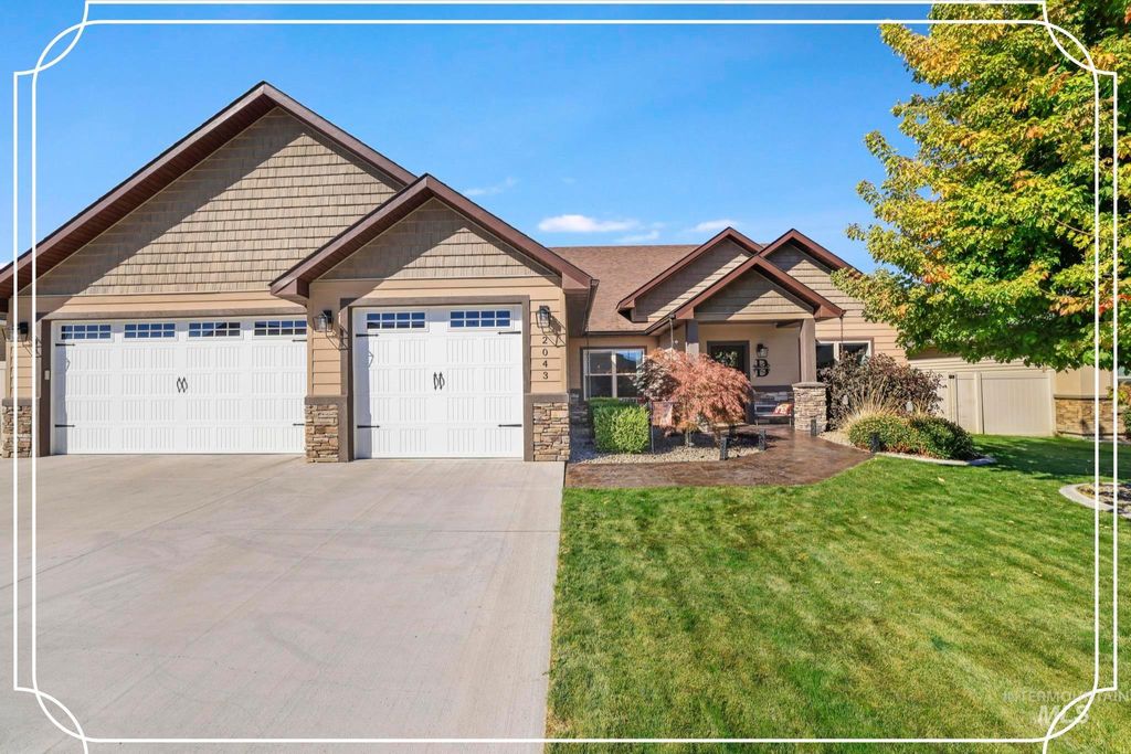 Photo of 2043 Prospector Way, Twin Falls, ID 83301 (MLS # 98962783)