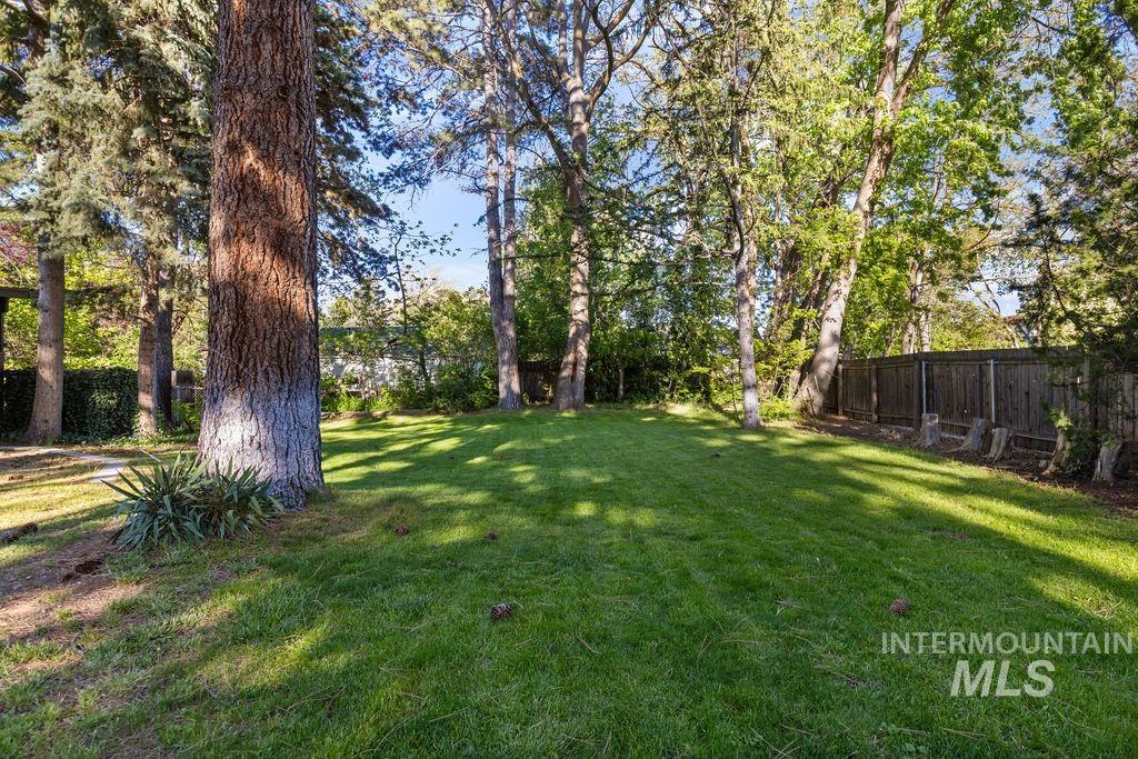 1503 S Nelson Pl.