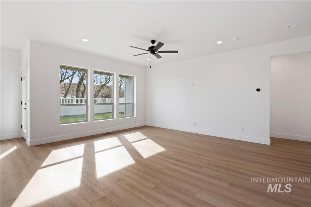 Photo of 4409 Tropic Way, Caldwell, ID 83607 (MLS # 99005167)