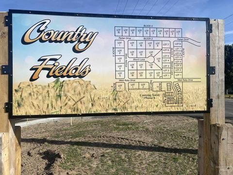 Photo of 1108 Sage Ln, Rupert, ID 83350 (MLS # 98961087)