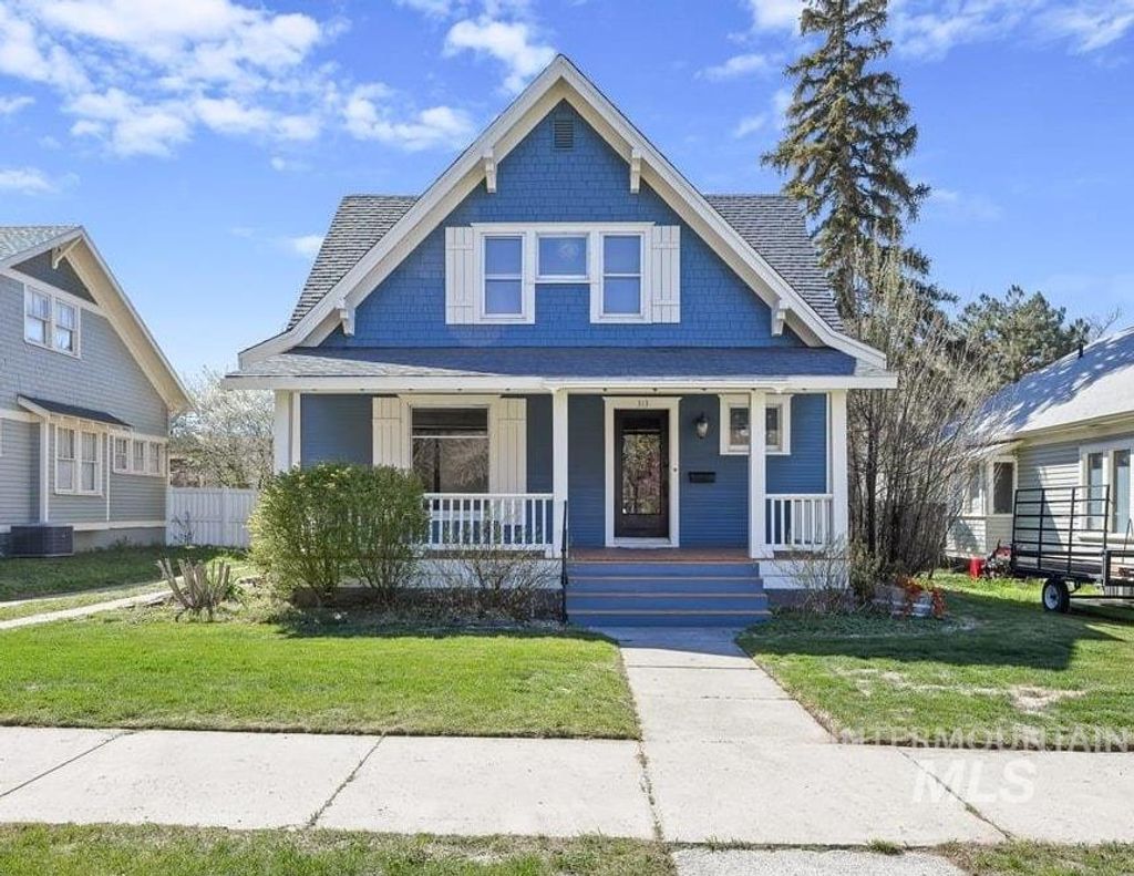 Photo of 313 E Avenue A, Jerome, ID 83338 (MLS # 98980770)