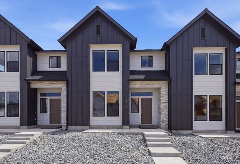 Photo of 6717 S Spindlebush Ave, Boise, ID 83709 (MLS # 98983767)