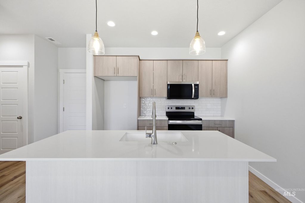 Photo of 6717 S Spindlebush Ave, Boise, ID 83709 (MLS # 98983767)