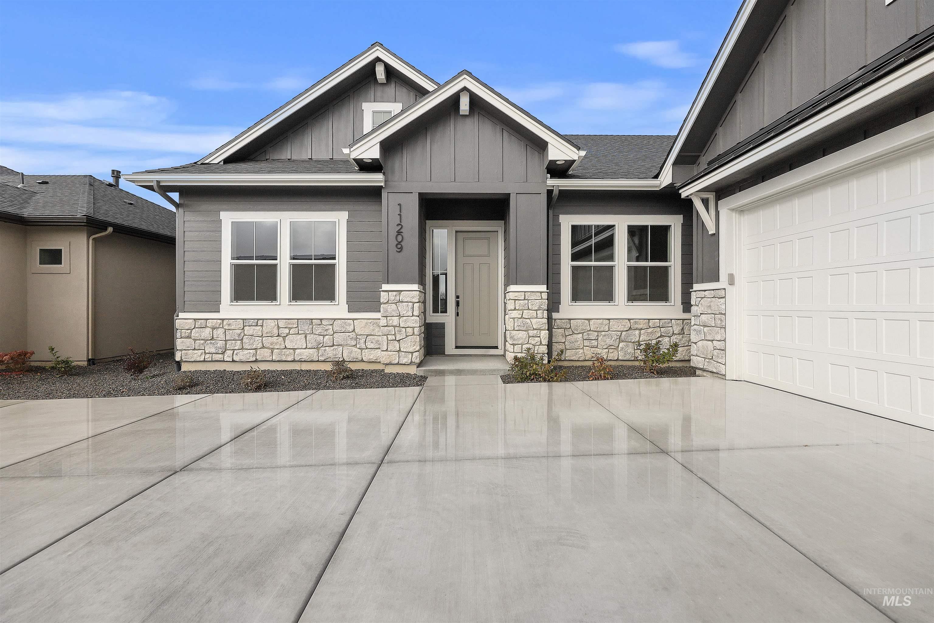 11209 S Corballis Ln.