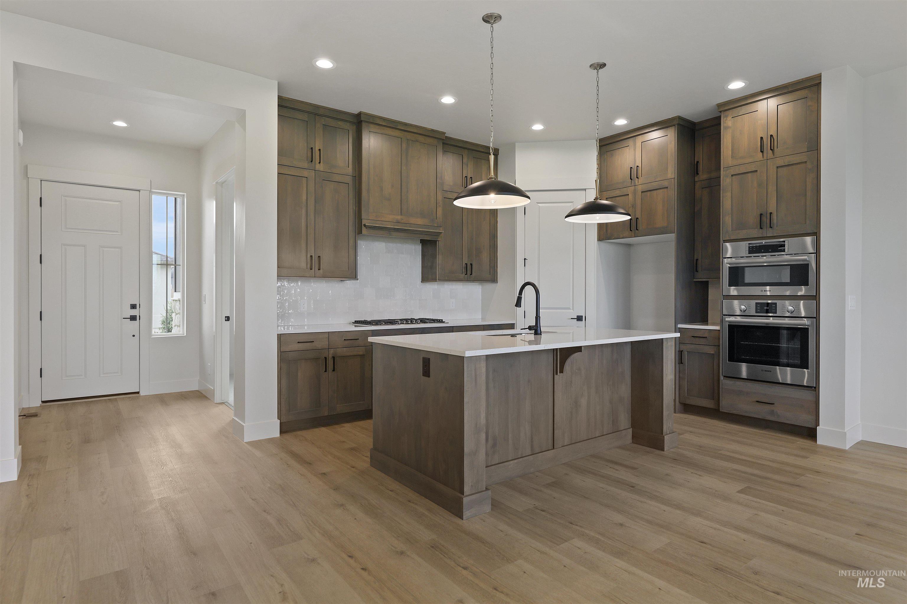 11209 S Corballis Ln.