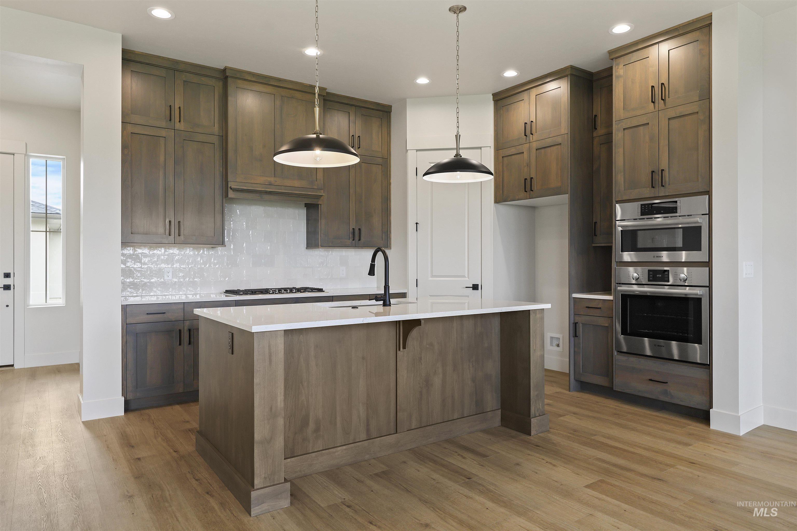 11209 S Corballis Ln.