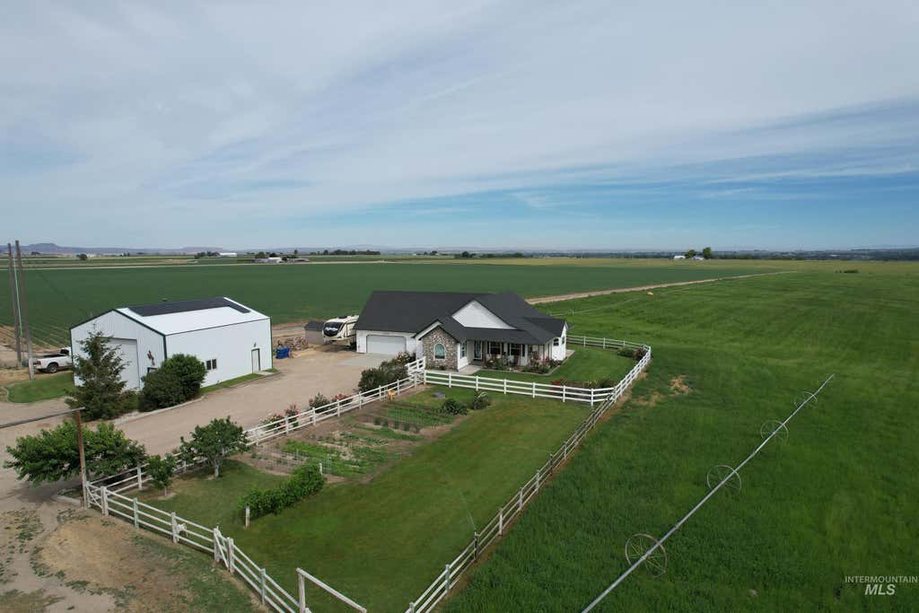 Photo of 27110 Hatch Lane, Parma, ID 83660 (MLS # 98994843)