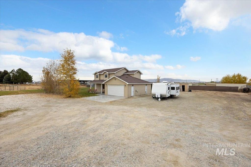 Photo of 491 100 S, Paul, ID 83347 (MLS # 98966900)