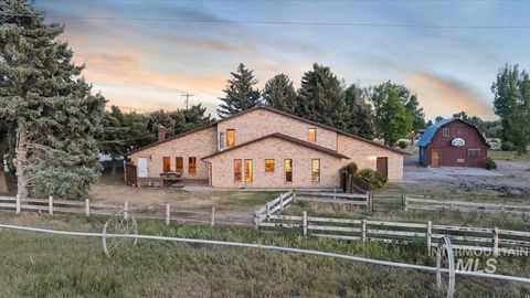 1872 E 1750 S (4 Parcels) Gooding ID 83330