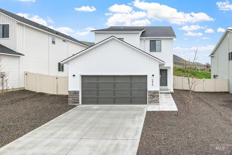 Photo of 234 Caribou Ct, Horseshoe Bend, ID 83629 (MLS # 98966365)