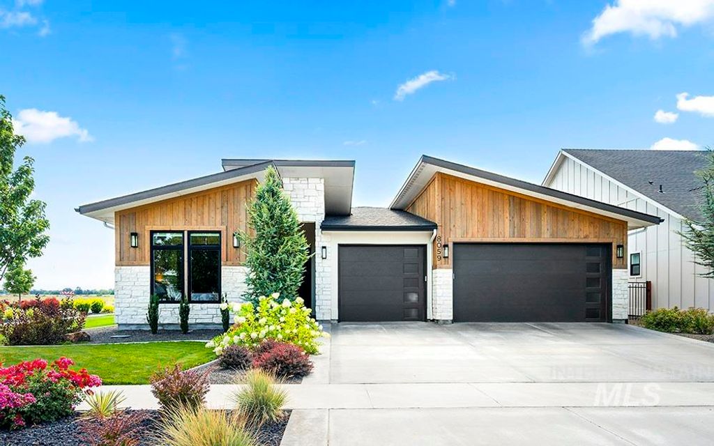 Photo of 8059 W Corinthia St, Eagle, ID 83616 (MLS # 98975566)