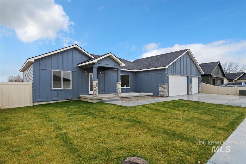 Photo of 1418 Quartz Drive, Rupert, ID 83350 (MLS # 98968671)