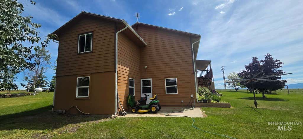 Photo of 394 Road RD, CottonWood, ID 83522 (MLS # 98996638)