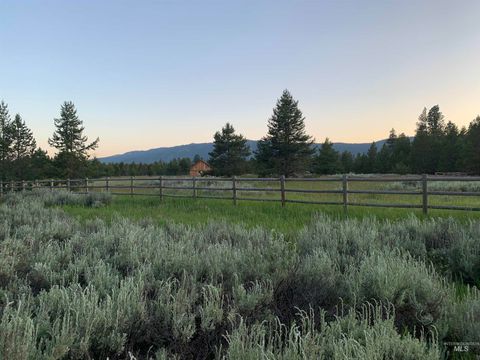 Photo of 13321 Highway 55, McCall, ID 83638 (MLS # 98966578)