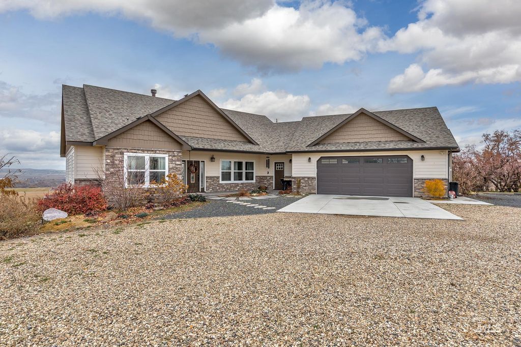 Photo of 5631 Sunset, Fruitland, ID 83619 (MLS # 98968467)