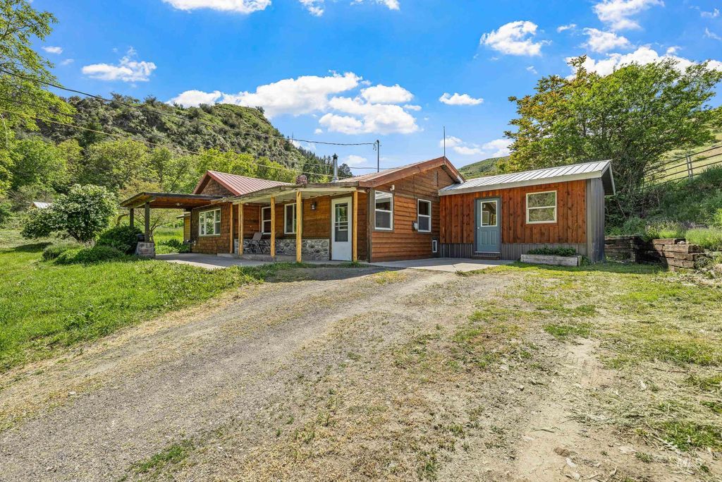 Photo of 255 Seven U Ranch Road, Lucile, ID 83542 (MLS # 98948370)