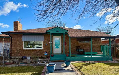 Photo of 2068 Sherry Ln, Twin Falls, ID 83301 (MLS # 98977237)