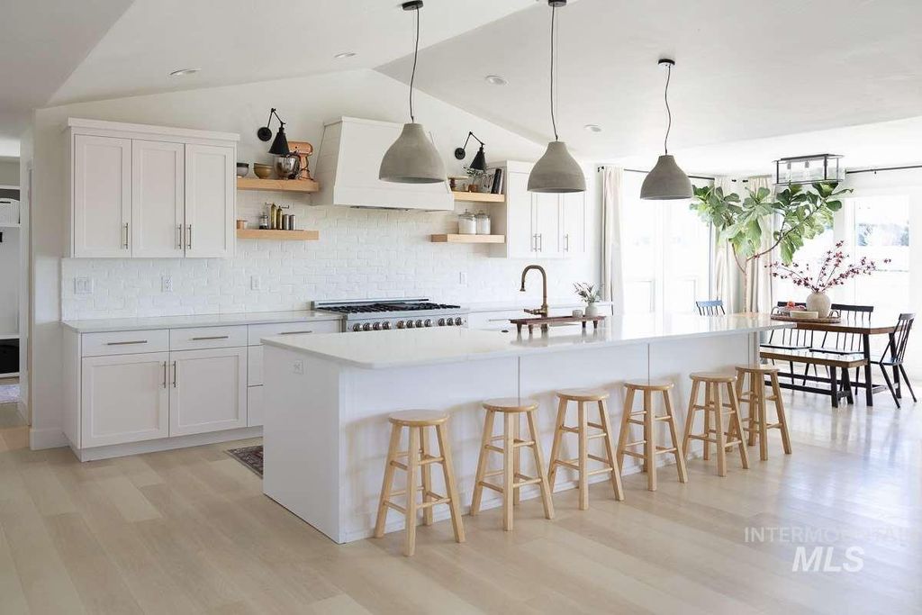 Photo of 3461 E 3890 N, Kimberly, ID 83341 (MLS # 98980976)