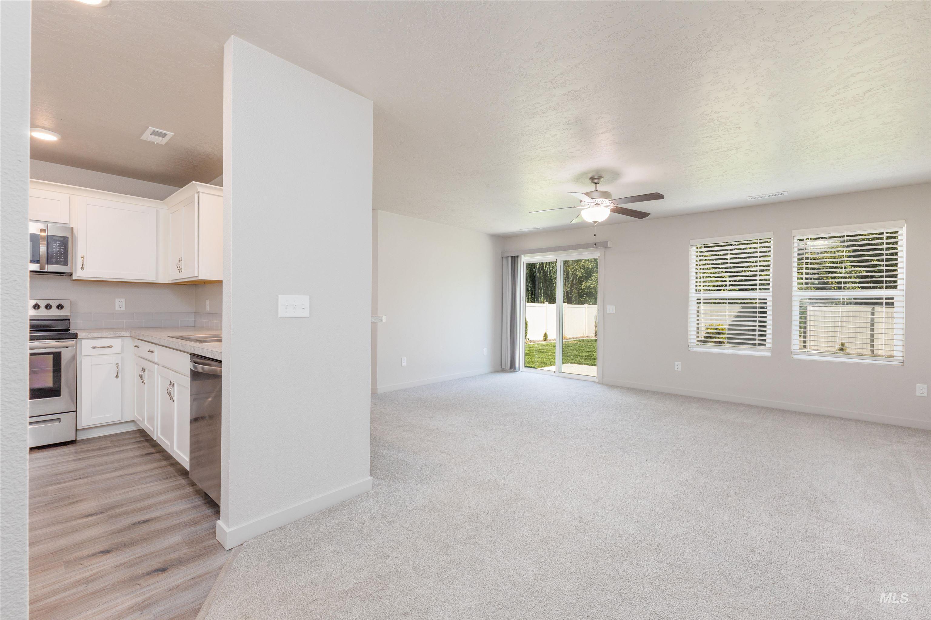 15090 N Bonelli Ave