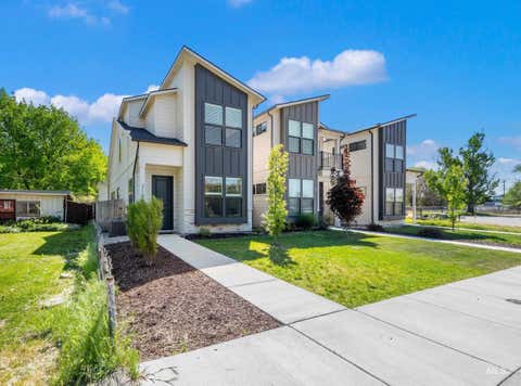 Photo of 2106 N 35th Street, Boise, ID 83703 (MLS # 98998545)