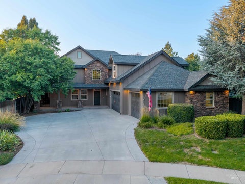 Photo of 1818 W Silver Creek Court, Nampa, ID 83686 (MLS # 98998425)