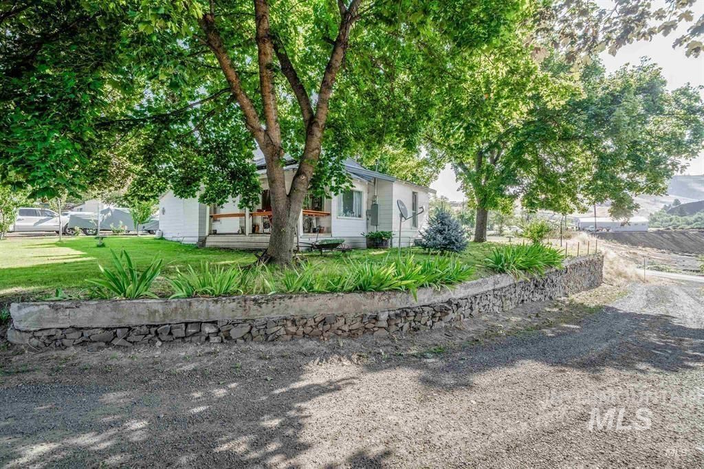 Photo of 201 Tiffany Ln, Culdesac, ID 83524 (MLS # 98986194)