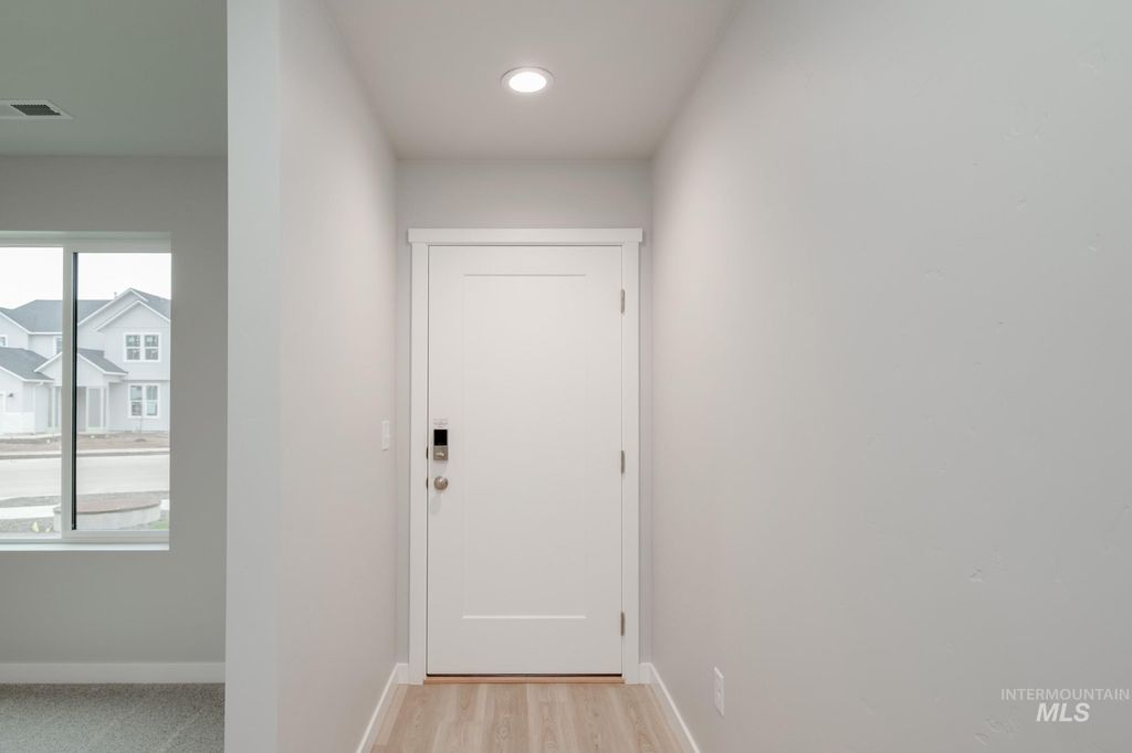 Photo of 1528 Long Pond St, Middleton, ID 83644 (MLS # 98968353)