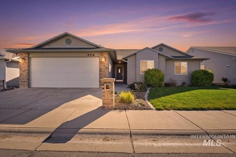 Photo of 326 N Westminster St, Nampa, ID 83651 (MLS # 98980740)