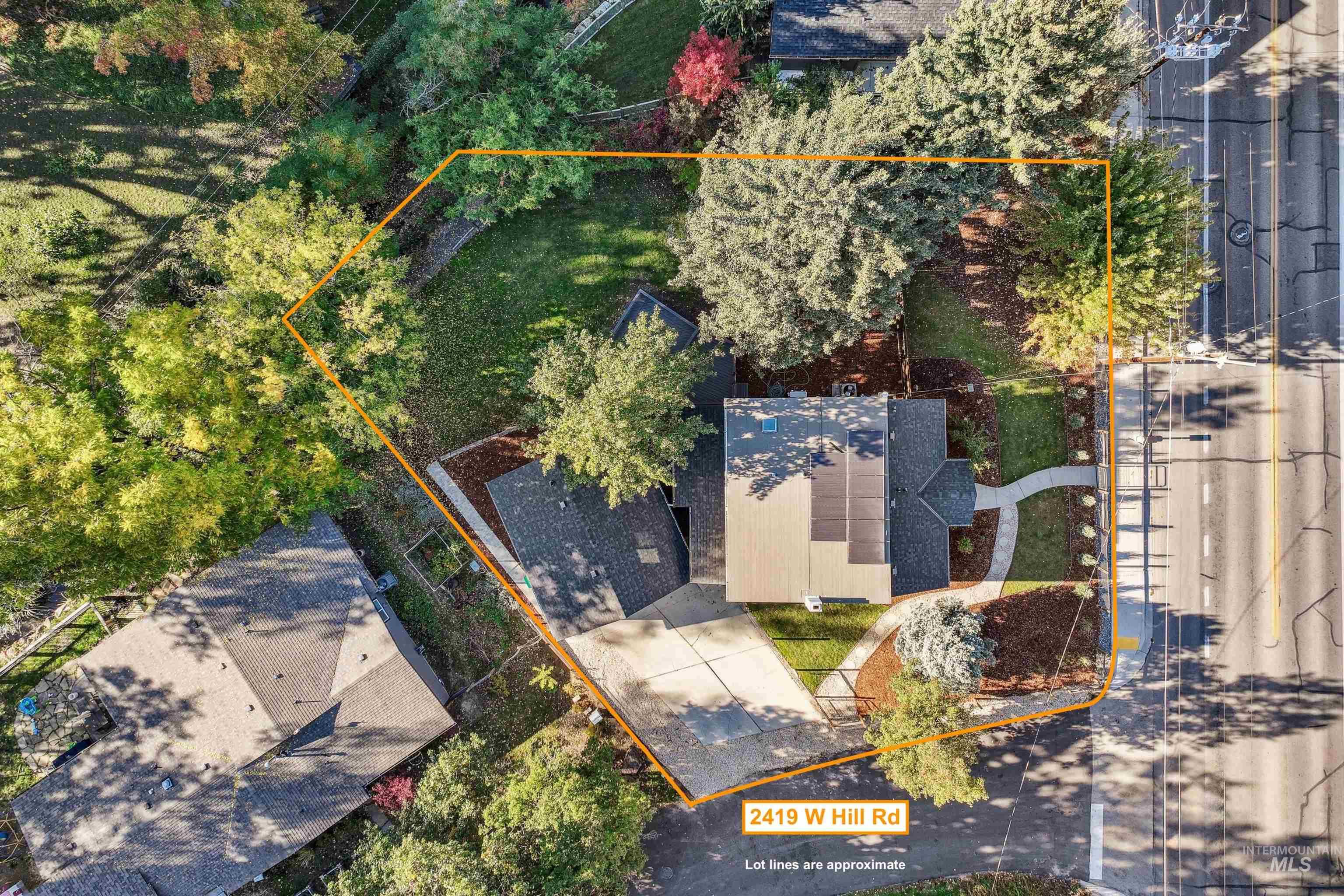 View from above of property featuring property boundaries highlighted