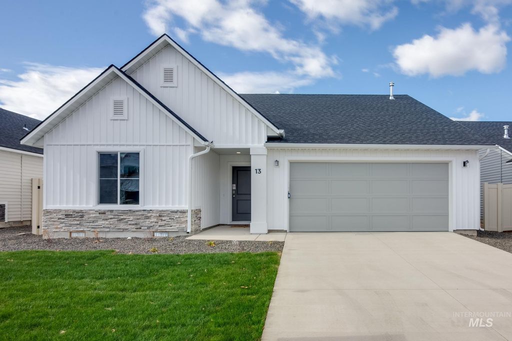 Photo of 3096 N Arroyo Vista Way, Kuna, ID 83634 (MLS # 98964007)
